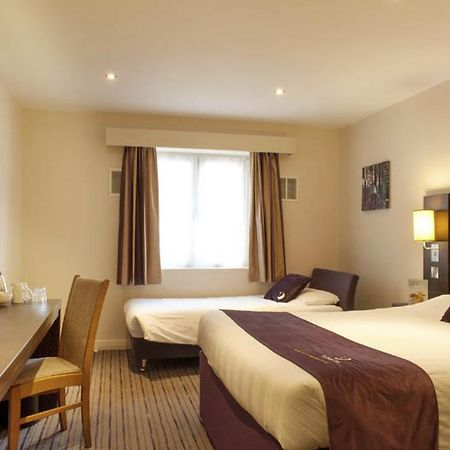 Premier Inn Barrow In Furness Ngoại thất bức ảnh
