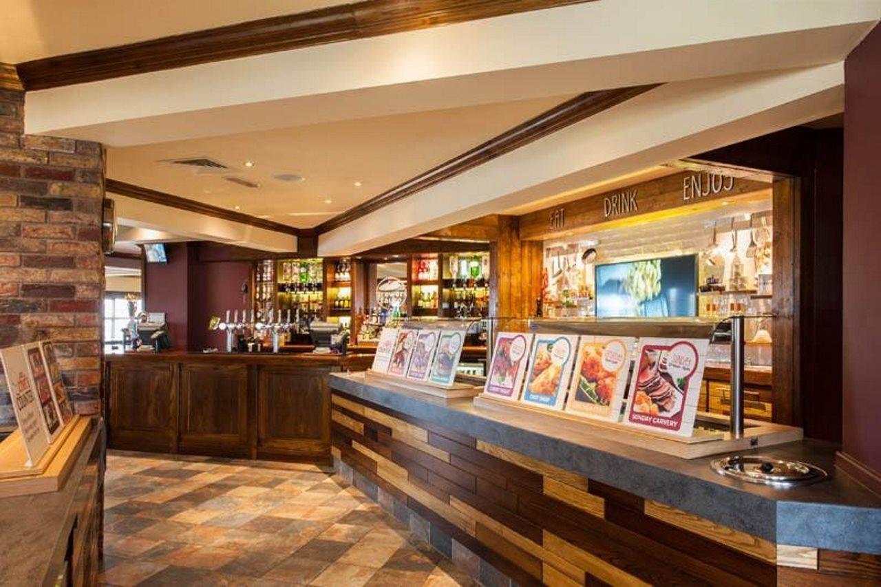 Premier Inn Barrow In Furness Ngoại thất bức ảnh